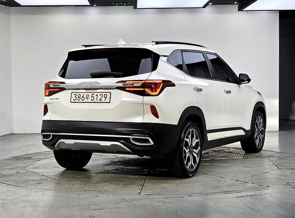 기아 셀토스 가솔린 1.6 터보 2WD 사진 4