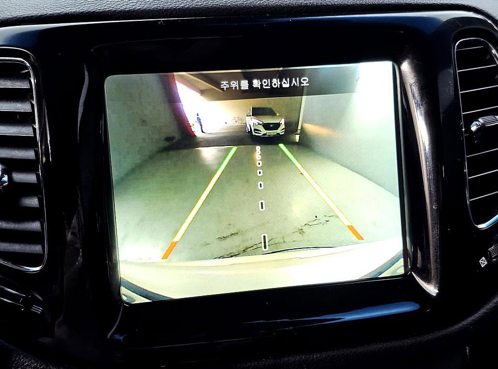 지프 컴패스 2.4 AWD 리미티드 사진 14