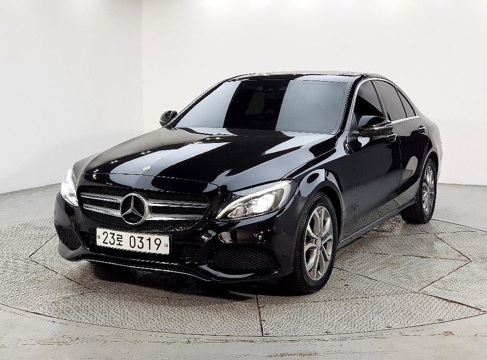 벤츠 C 클래스 C220 d 아방가르드