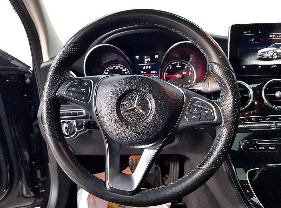 벤츠 C 클래스 C220 d 아방가르드 사진 11