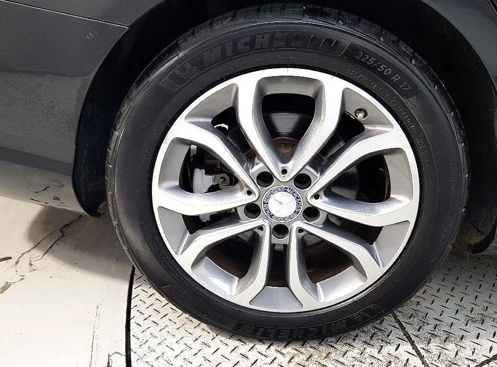 벤츠 C 클래스 C220 d 아방가르드 사진 20