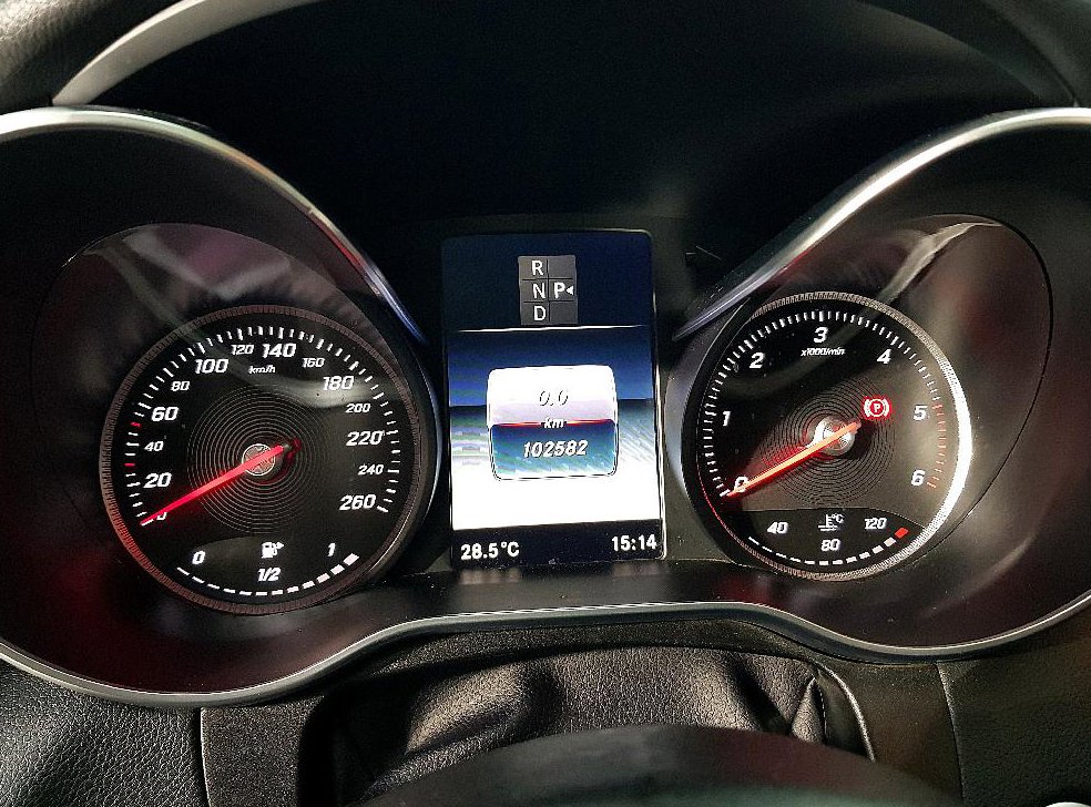 벤츠 C 클래스 C220 d 아방가르드 사진 7