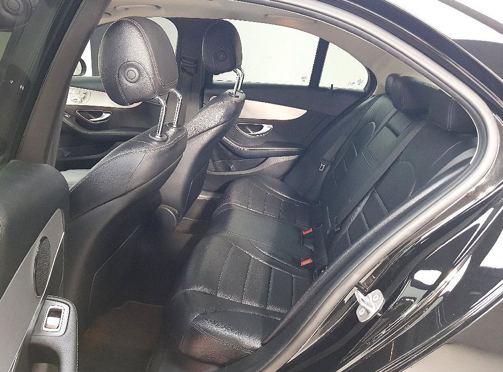 벤츠 C 클래스 C220 d 아방가르드 사진 9