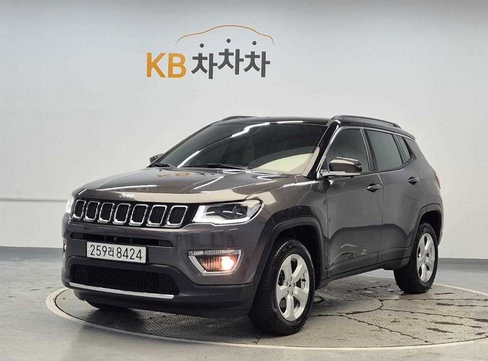 지프 컴패스 2.4 AWD 리미티드