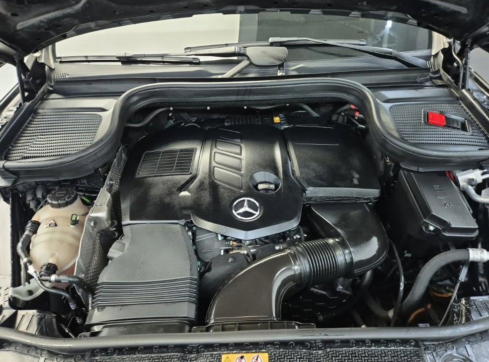 벤츠 GLE 클래스 GLE 300d 4MATIC 사진 5
