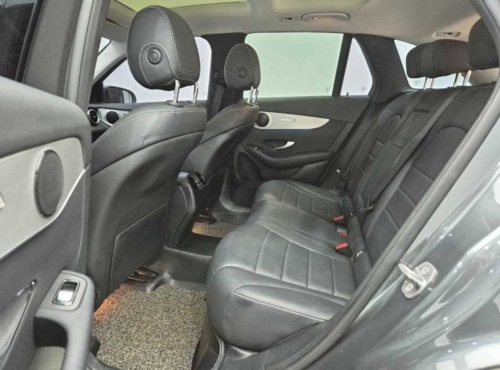 벤츠 GLC 클래스 GLC 220 d 4MATIC 사진 12