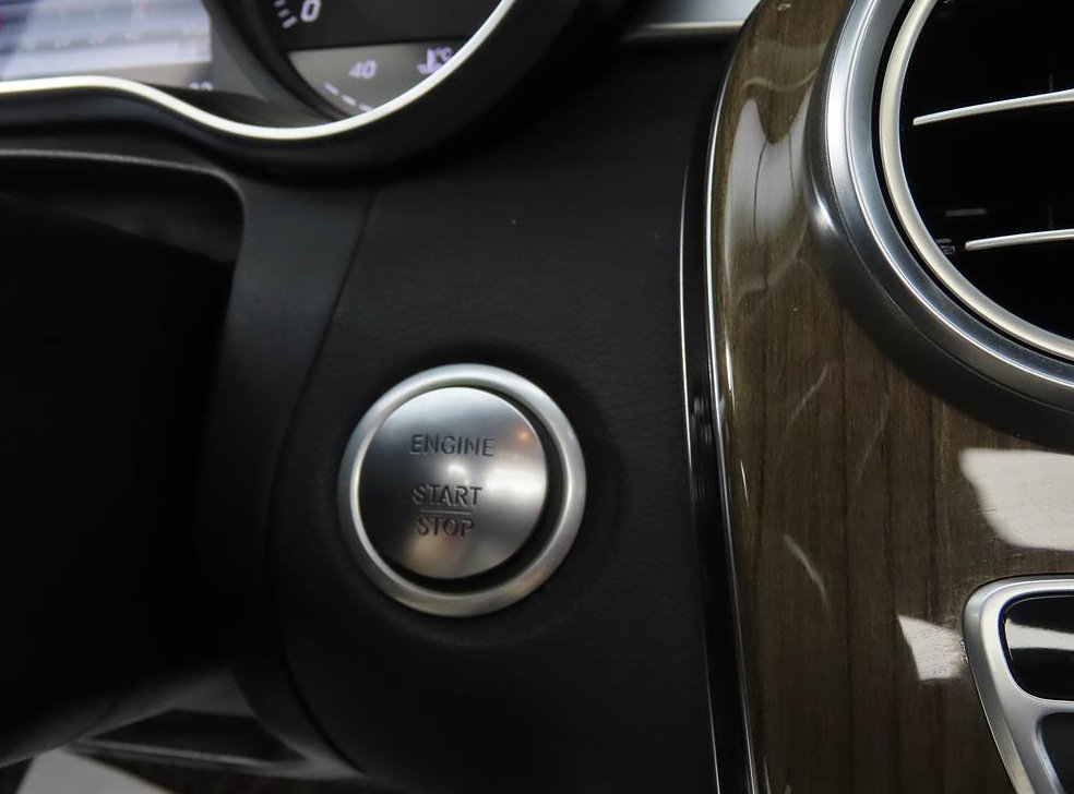 벤츠 C 클래스 C220 d 익스클루시브 사진 15
