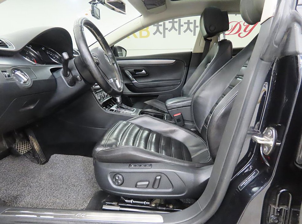 폭스바겐 CC 2.0 TDI 블루모션 사진 5