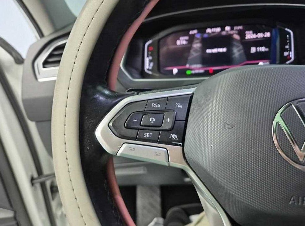 폭스바겐 티구안 2.0 TSI 프레스티지 사진 16