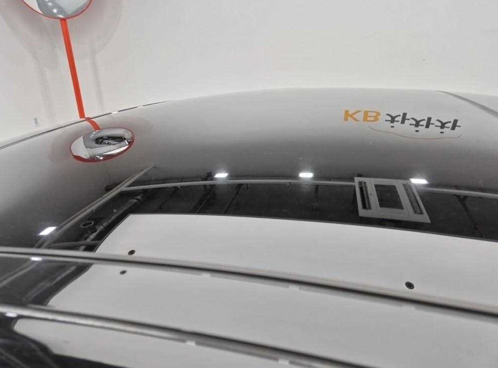 재규어 XE 2.0D 포트폴리오 AWD 사진 13