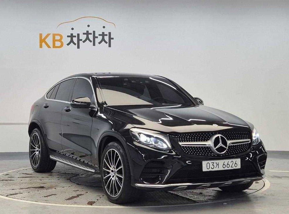 벤츠 GLC 클래스 GLC 220 d 4MATIC 프리미엄 쿠페 사진 4