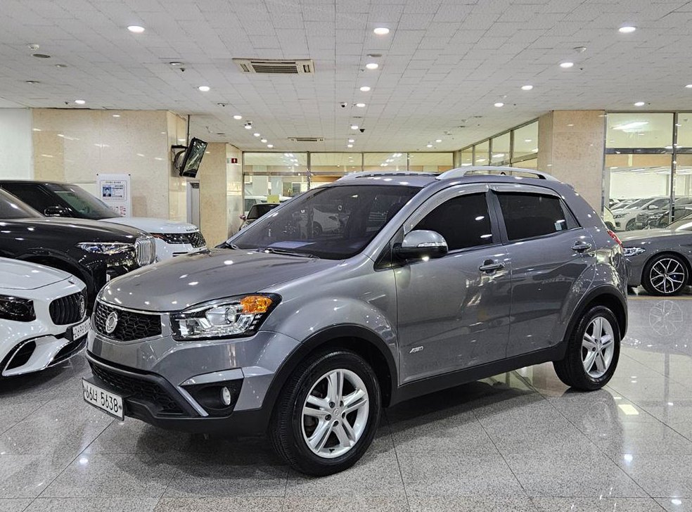 KG모빌리티(쌍용)  코란도 4WD 2.0 CVT