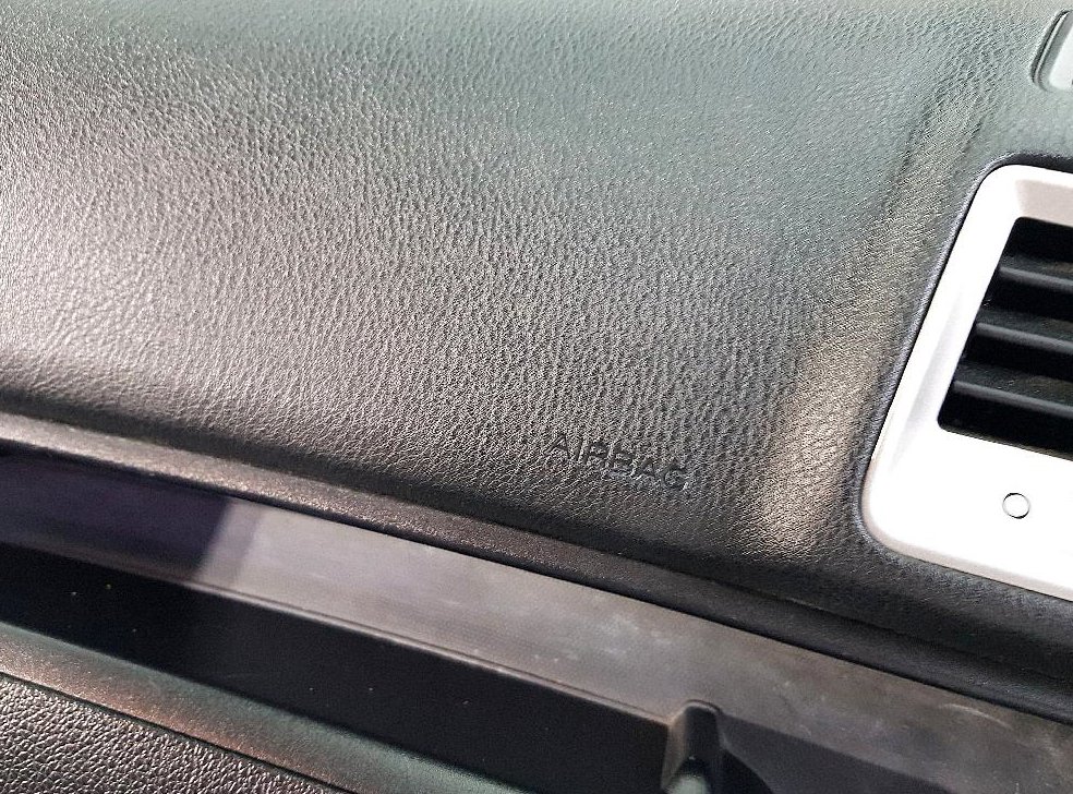 KG모빌리티(쌍용)  티볼리 가솔린 2WD 1.6 LX 사진 13
