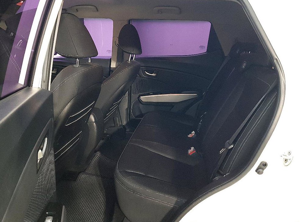 KG모빌리티(쌍용)  티볼리 가솔린 2WD 1.6 LX 사진 9