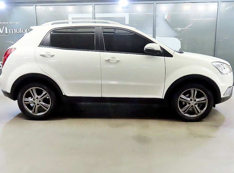 KG모빌리티(쌍용)  코란도 CLUBBY 2WD 사진 3