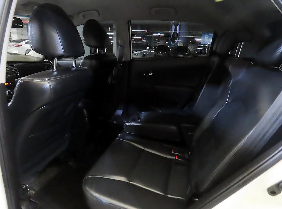 KG모빌리티(쌍용)  코란도 CLUBBY 2WD 사진 7