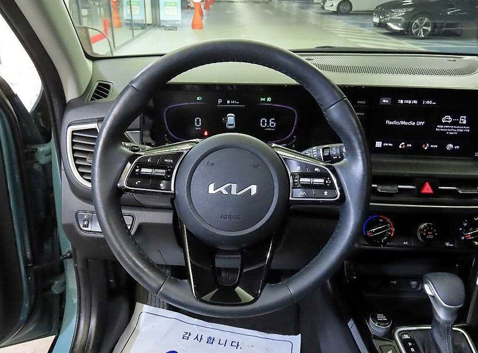 기아 셀토스 가솔린 1.6 터보 2WD 사진 8