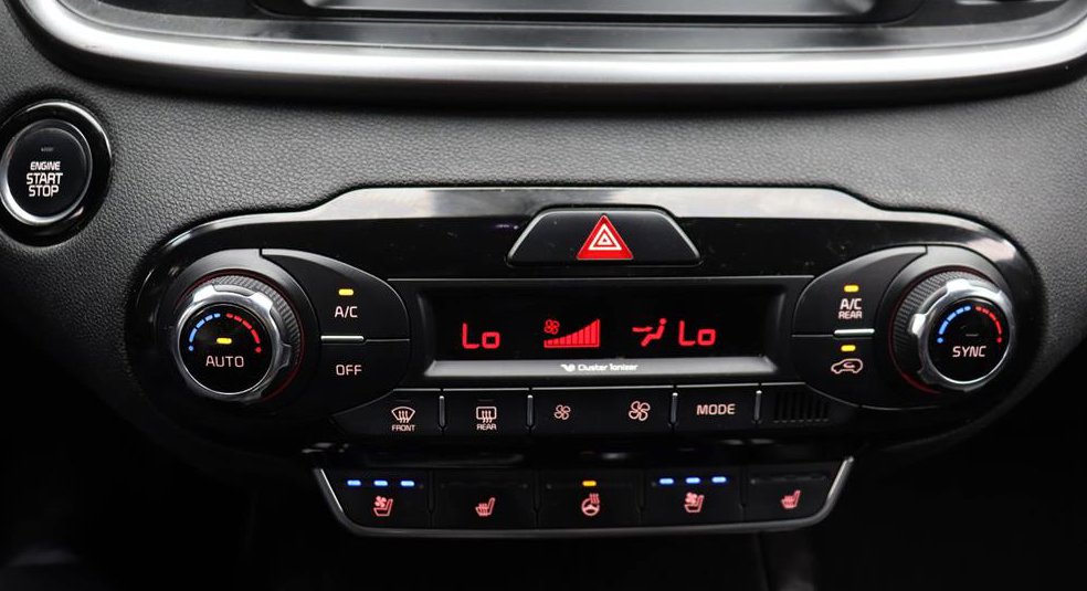 기아 쏘렌토 디젤 4WD 2.0 프레스티지 사진 19