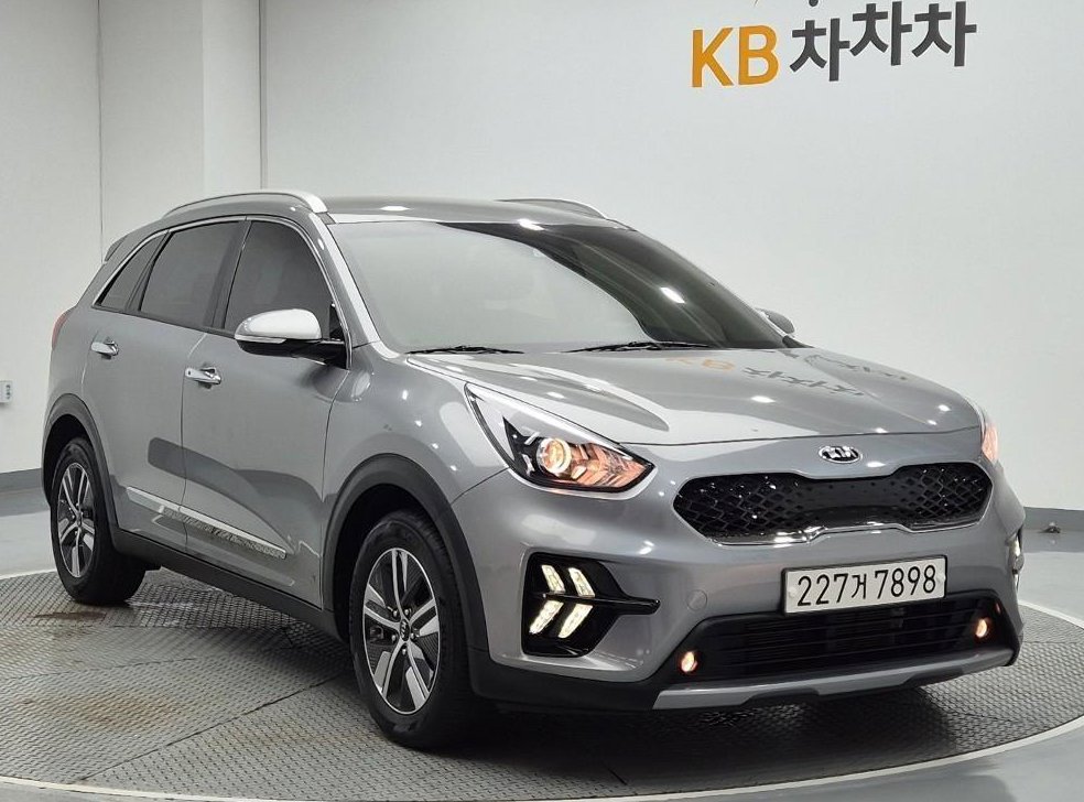 기아 니로 1.6 HEV 프레스티지