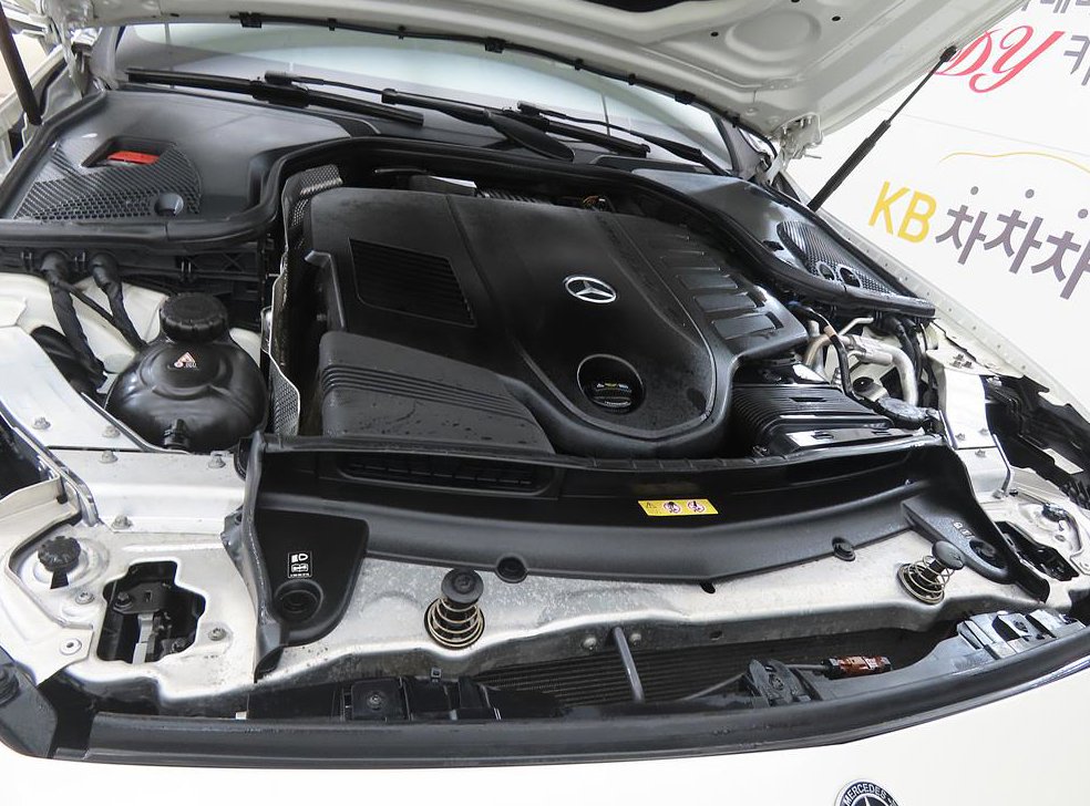 벤츠 CLS 클래스 CLS 450 4MATIC AMG Line 사진 19