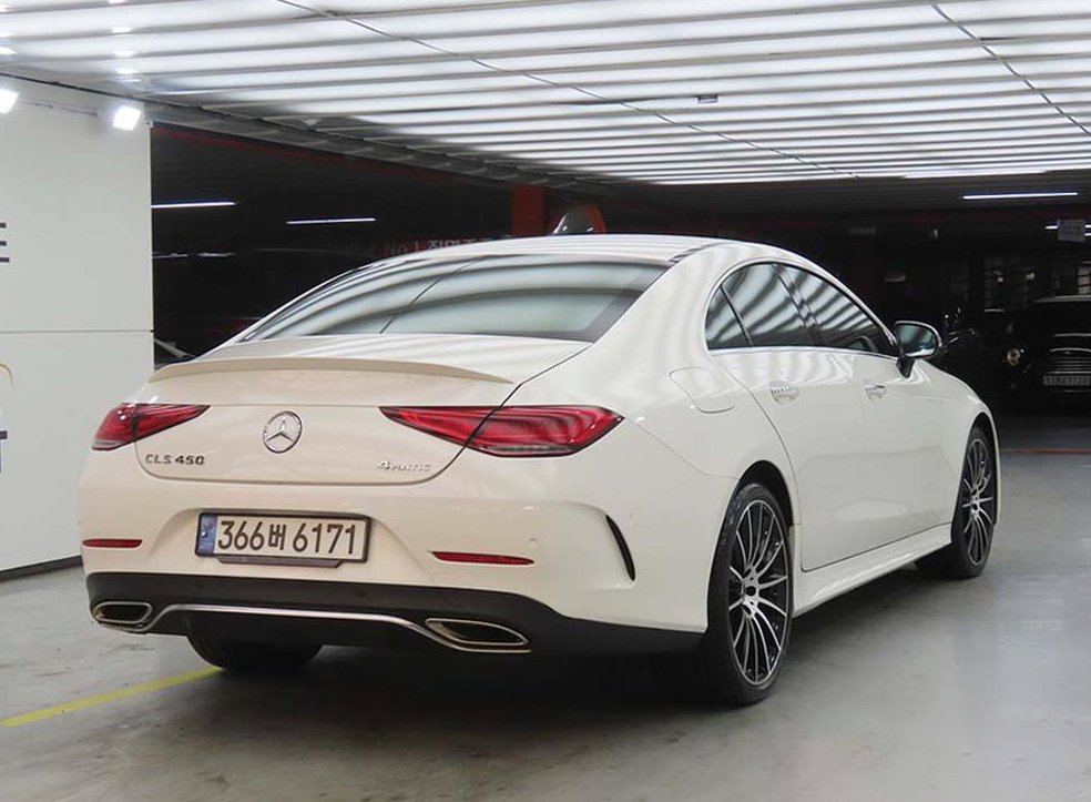 벤츠 CLS 클래스 CLS 450 4MATIC AMG Line 사진 4