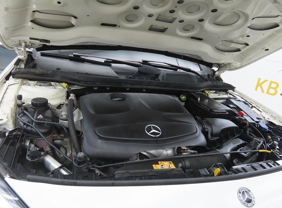 벤츠 GLA 클래스 GLA220 사진 19