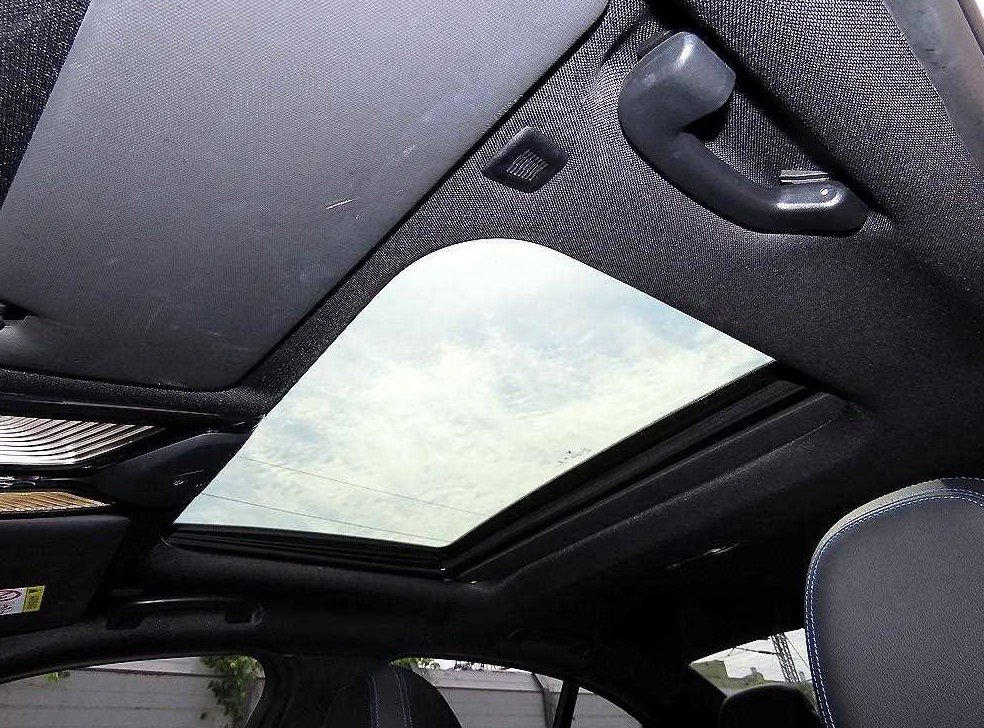 BMW 3시리즈 320i M 스포츠 사진 18