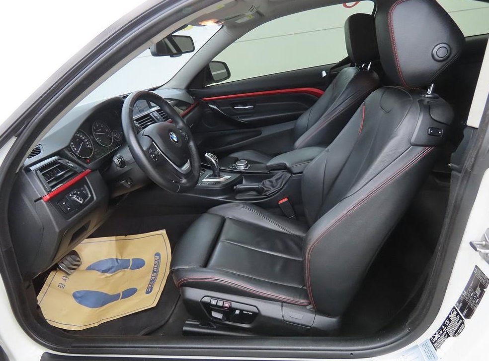 BMW 4시리즈 420d xDRIVE 쿠페 스포츠 사진 5