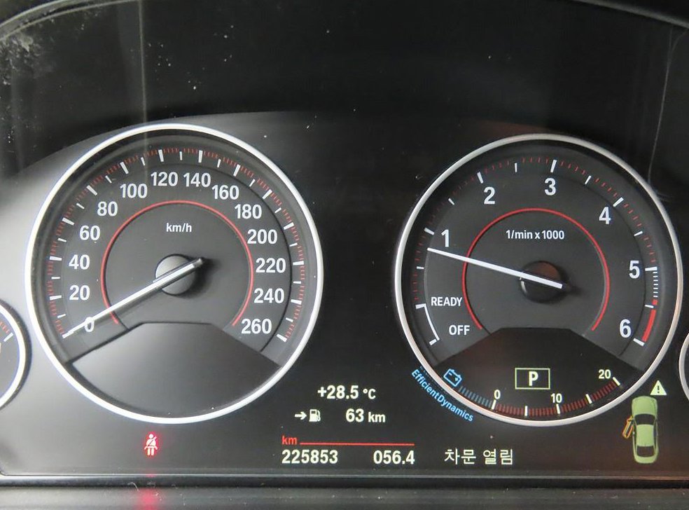 BMW 4시리즈 420d xDRIVE 쿠페 스포츠 사진 9