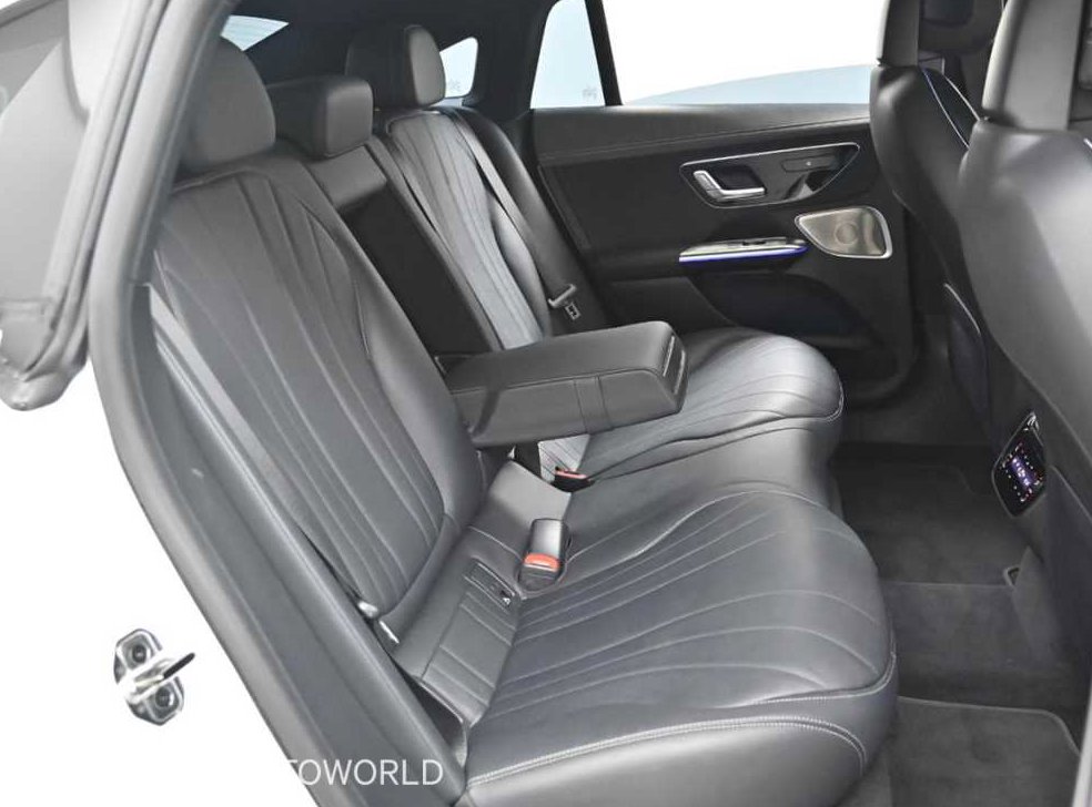 벤츠 EQE EQE 350 4Matic 사진 12