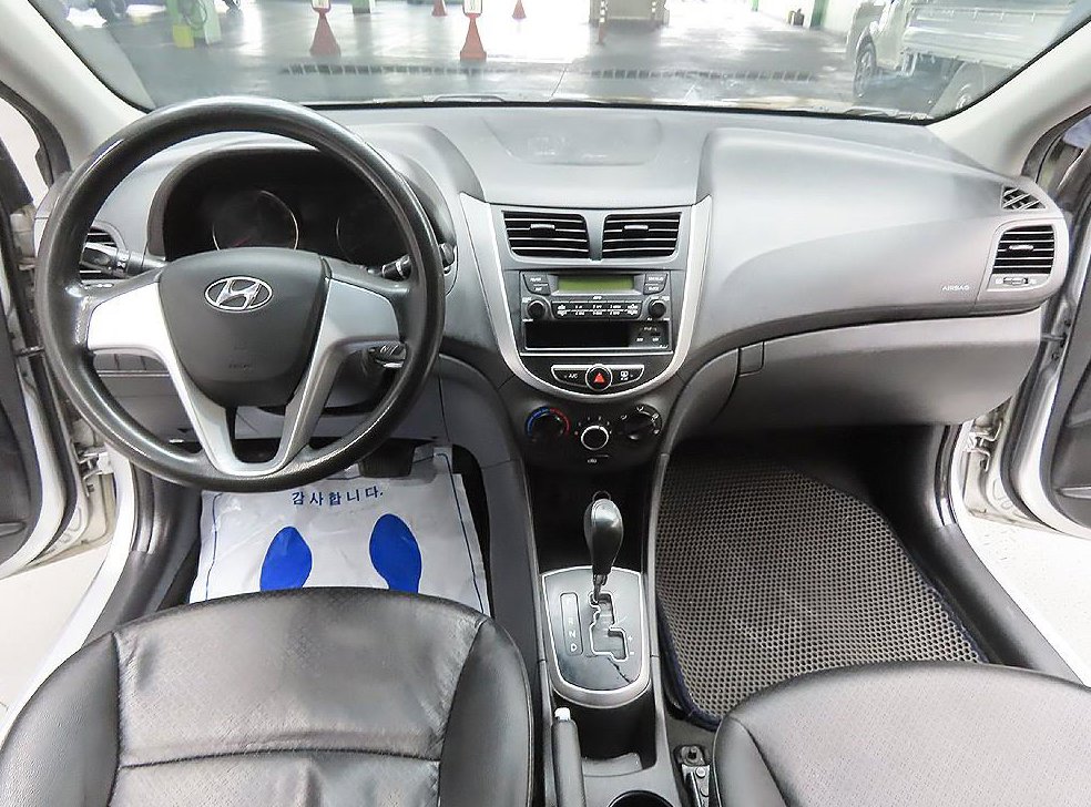 현대 엑센트 1.4VVT 스마트 사진 9