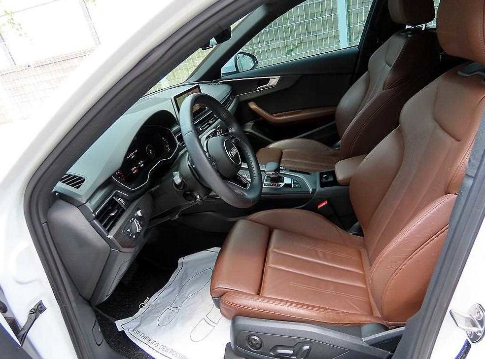 아우디 A4 40 TFSI 사진 6