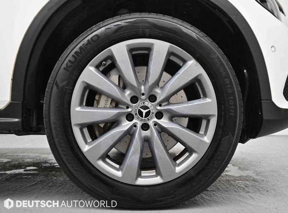 벤츠 GLC 클래스 GLC 350 e 4MATIC 사진 5