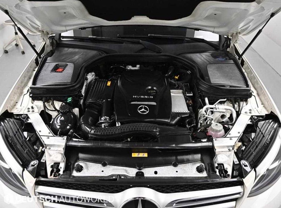 벤츠 GLC 클래스 GLC 350 e 4MATIC 사진 6