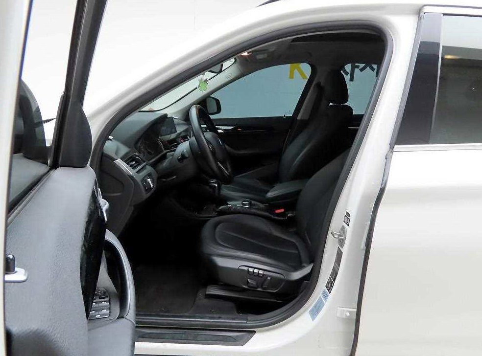 BMW X1 xDrive 18d 사진 11