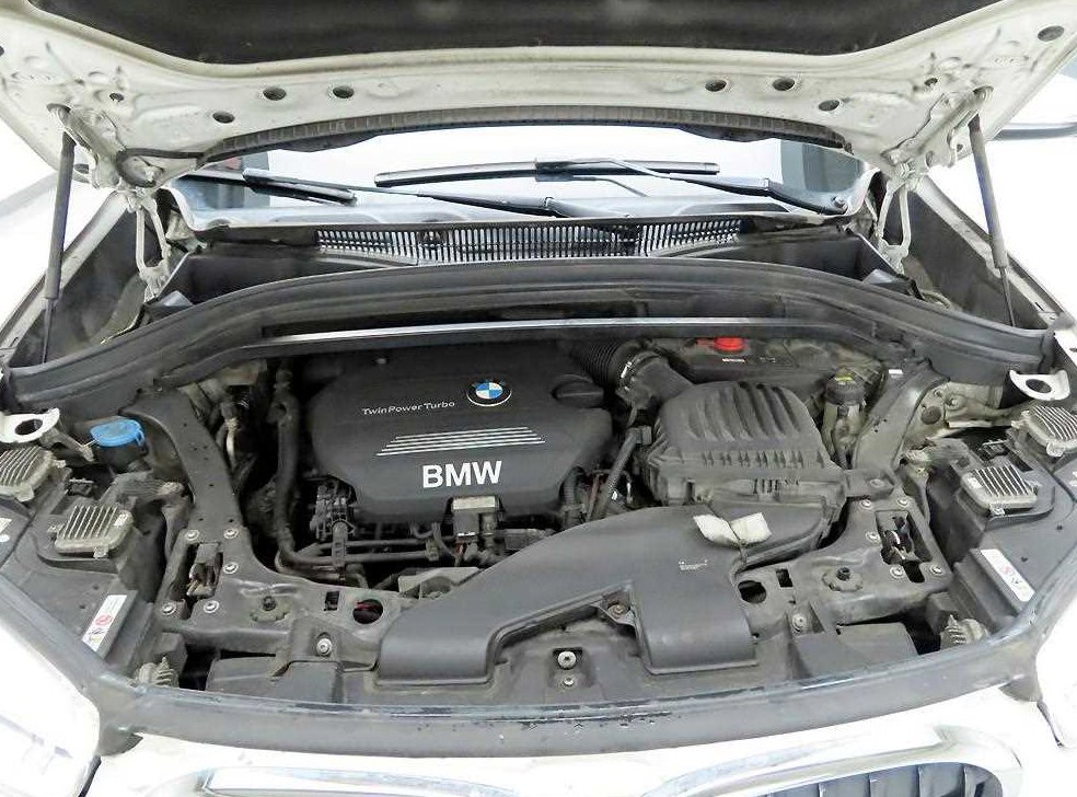 BMW X1 xDrive 18d 사진 20