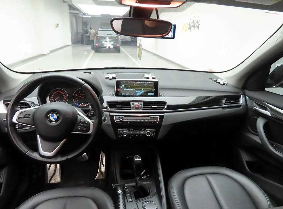 BMW X1 xDrive 18d 사진 6