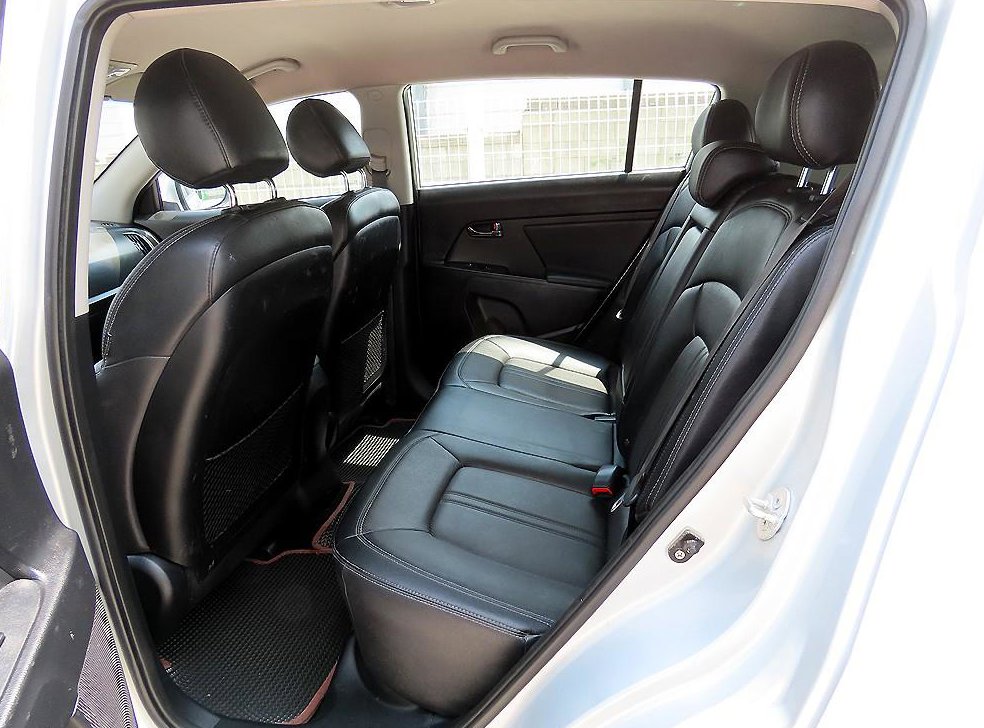기아 스포티지 2WD TLX 사진 6