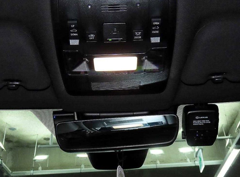 렉서스 UX 2.0 2WD 사진 14