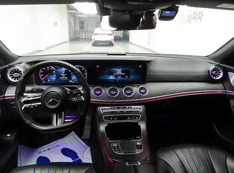 벤츠 CLS 클래스 CLS 300d 4MATIC 사진 6