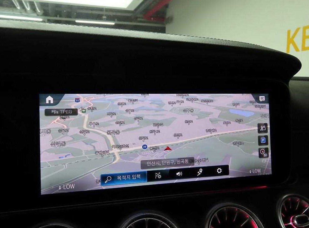 벤츠 CLS 클래스 CLS 300d 4MATIC 사진 8