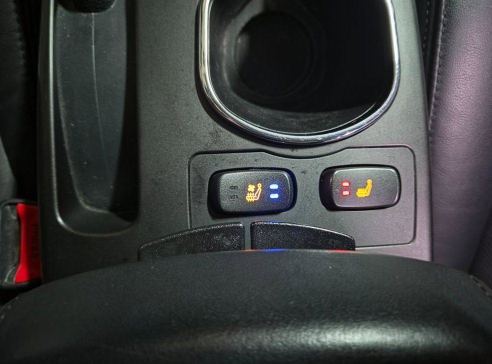 KG모빌리티(쌍용)  코란도 2WD 2.2 DX 사진 14