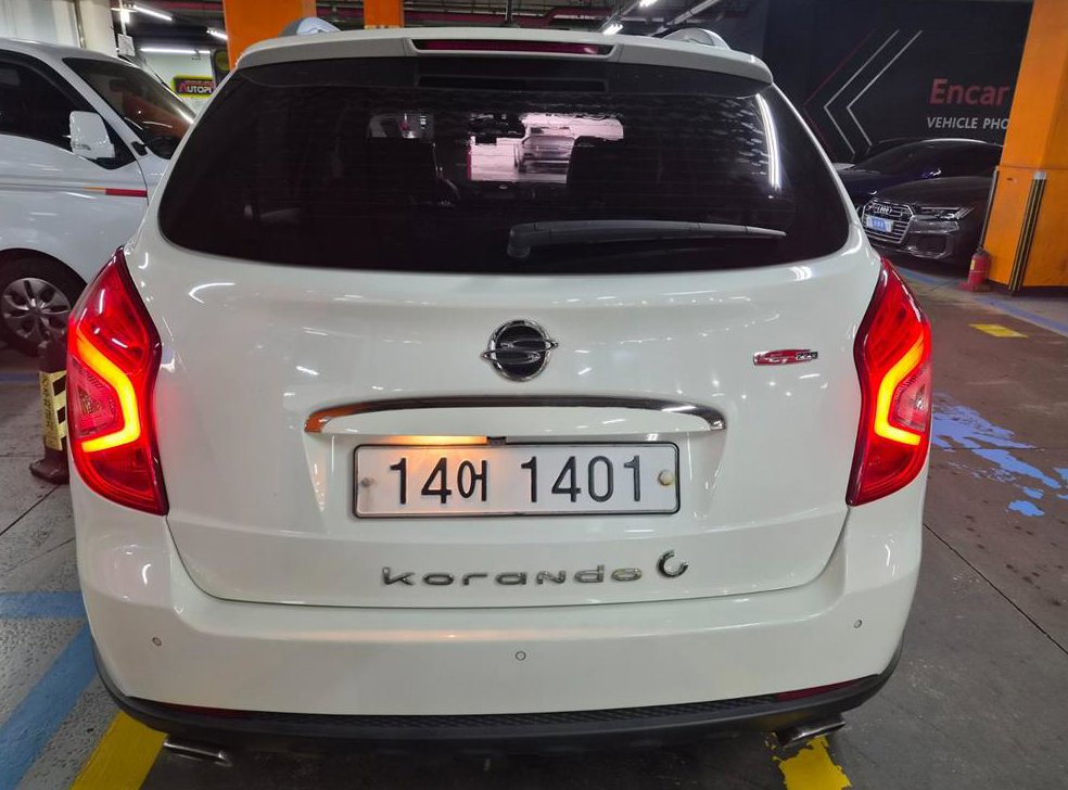 KG모빌리티(쌍용)  코란도 2WD 2.2 DX 사진 3