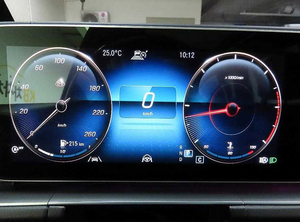벤츠 GLS 클래스 GLS 400d 4MATIC 사진 6