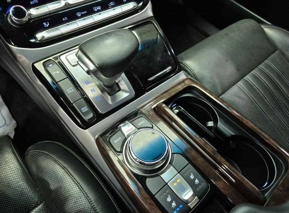 제네시스 EQ900 3.8 GDI AWD 사진 8