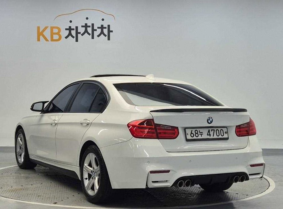 BMW 3시리즈 320d 사진 2