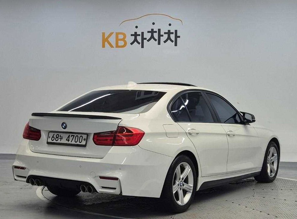 BMW 3시리즈 320d 사진 3