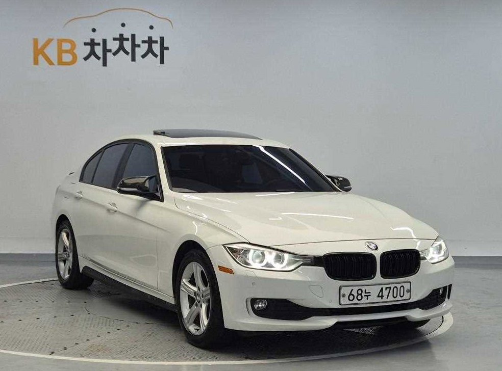 BMW 3시리즈 320d 사진 4