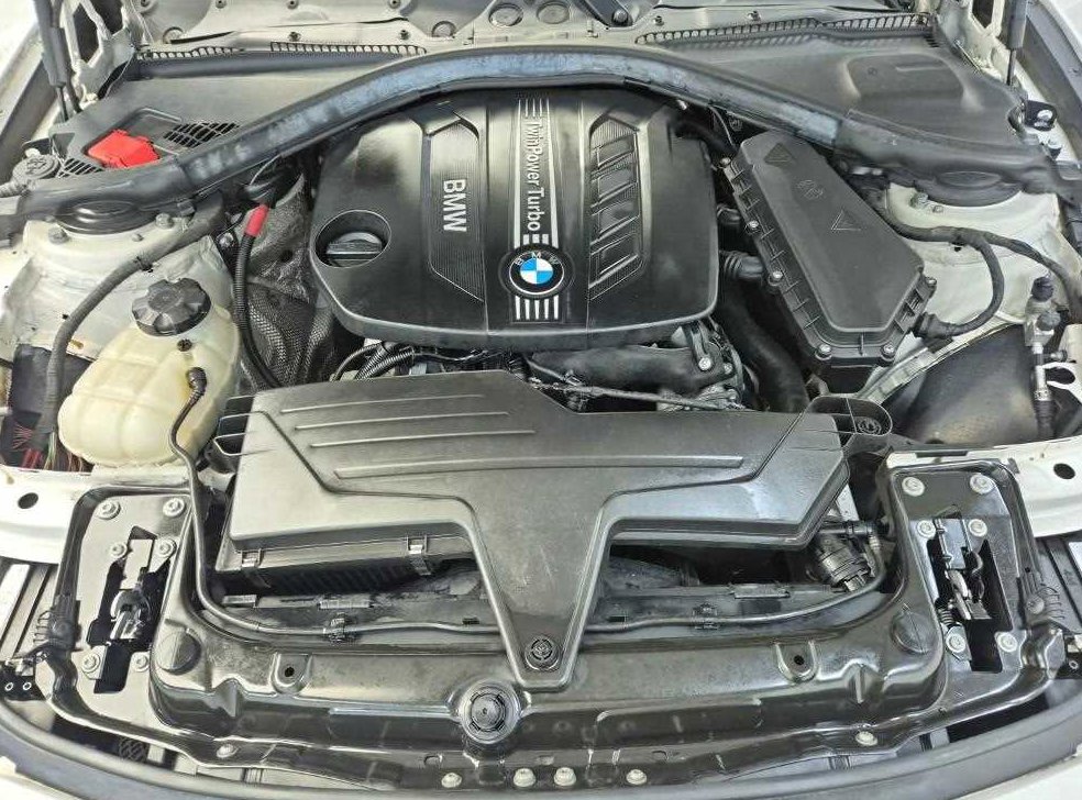 BMW 3시리즈 320d 사진 5