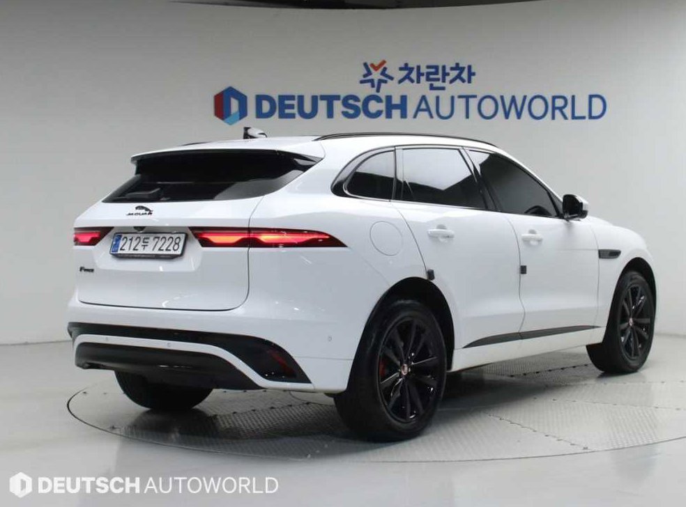 재규어 F-PACE D200 S 사진 3